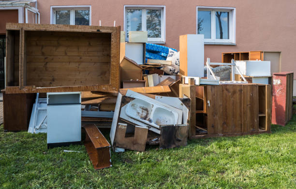 Demolition Debris Removal in Jourdanton, TX